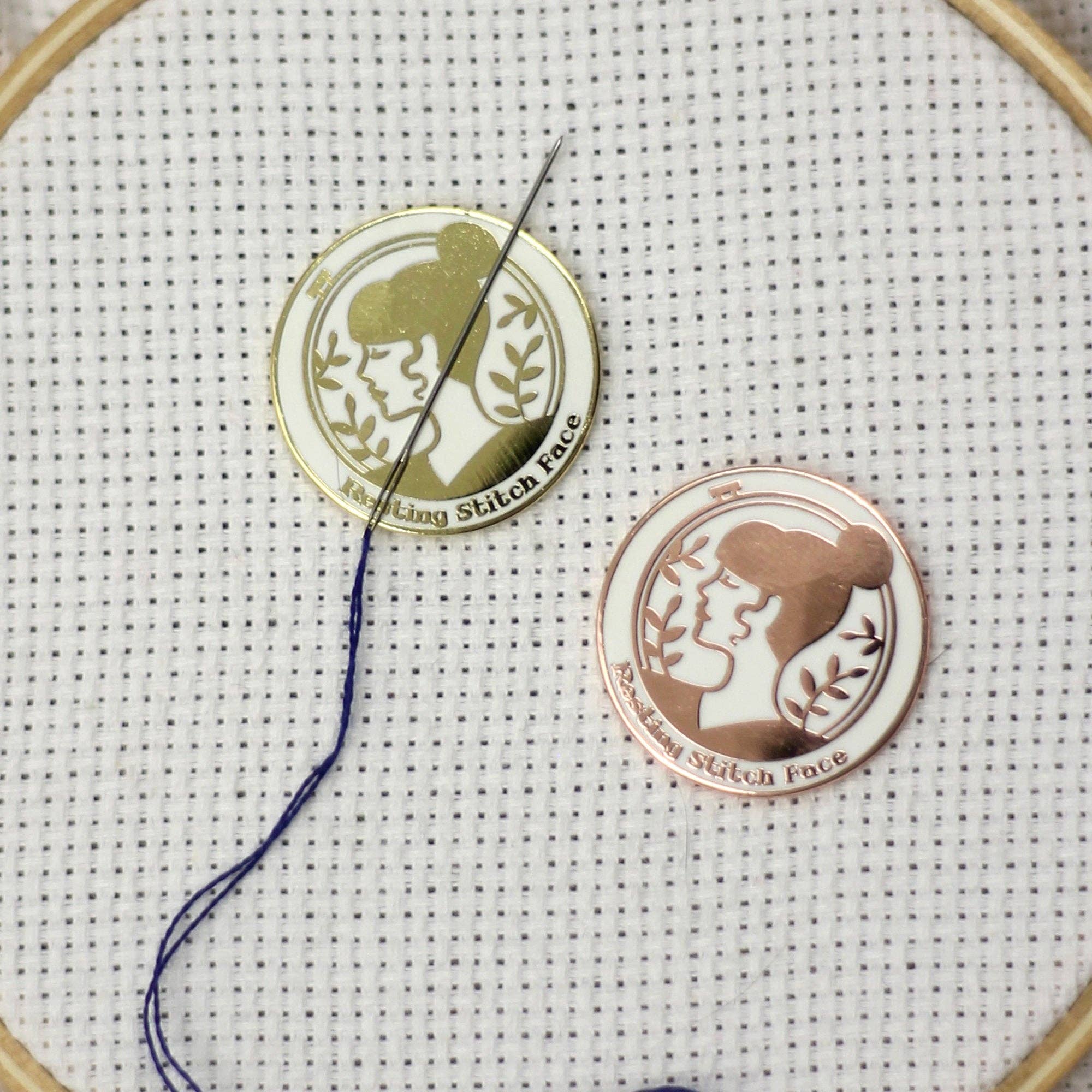 Resting Stitch Face Needle Minder