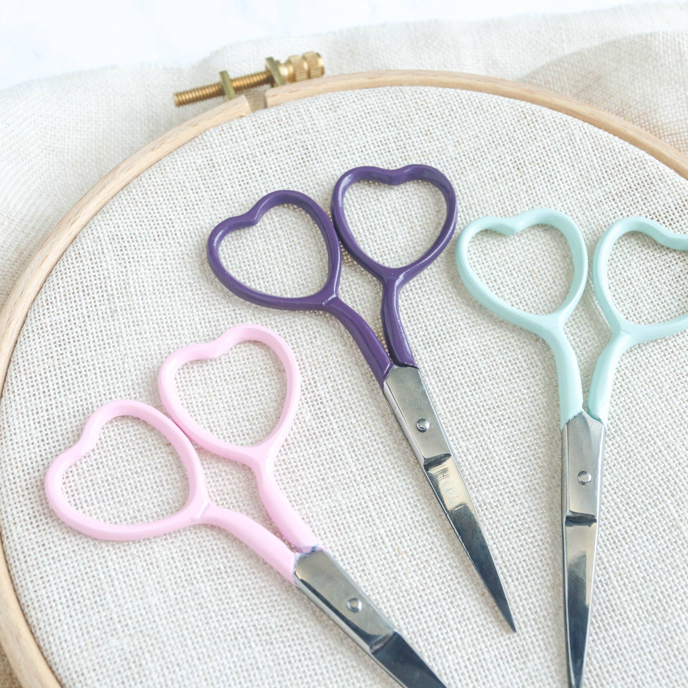 Bubble Gum Heart Embroidery Scissors