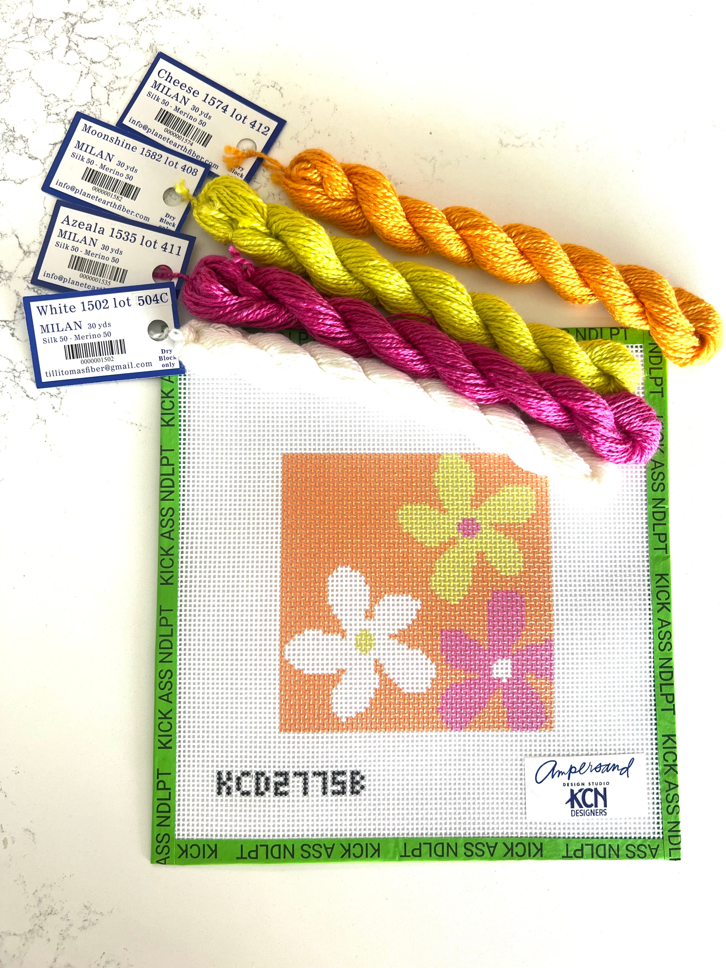 Triple Flower with Orange Background (KITTED)