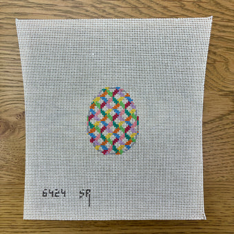 Multi-Color Weave Small Egg - 18 mesh