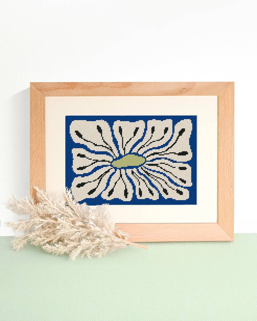 Eleonora_Needlepoint_Kit_Unwind_Studio.jpg
