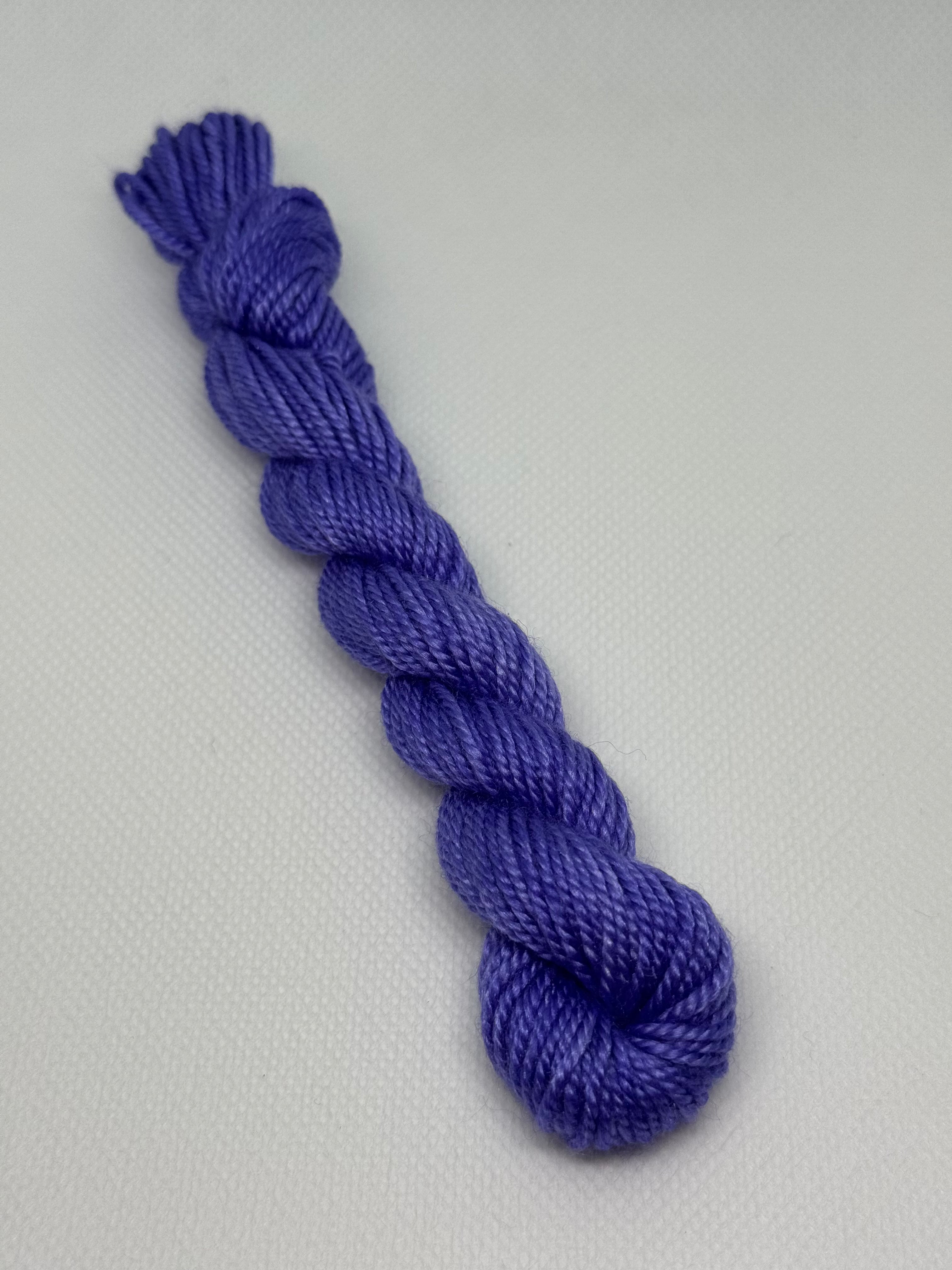 370 Wisteria Half & Half | Habernashery Thread