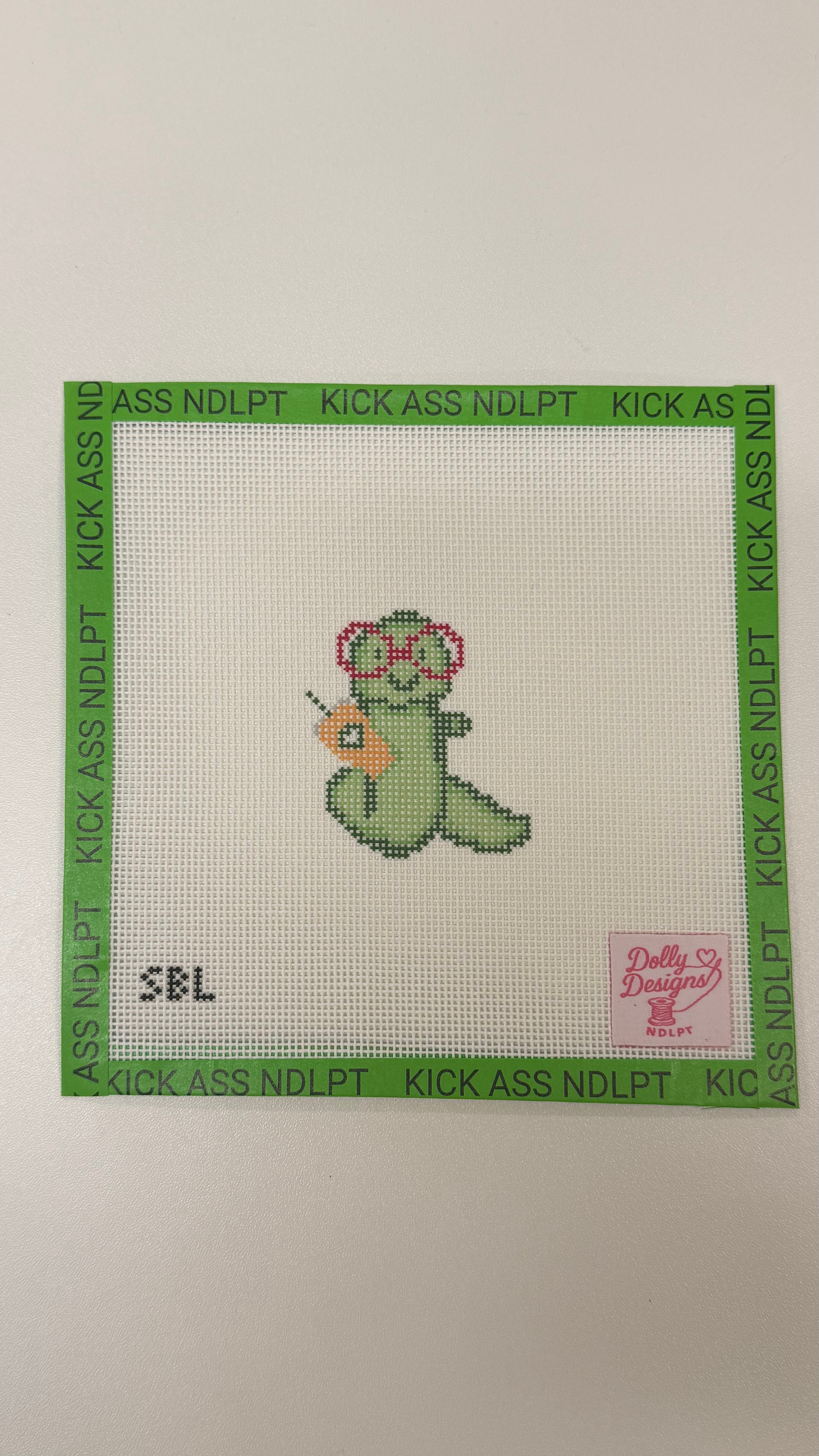 Starbies Wormy Mini Canvas