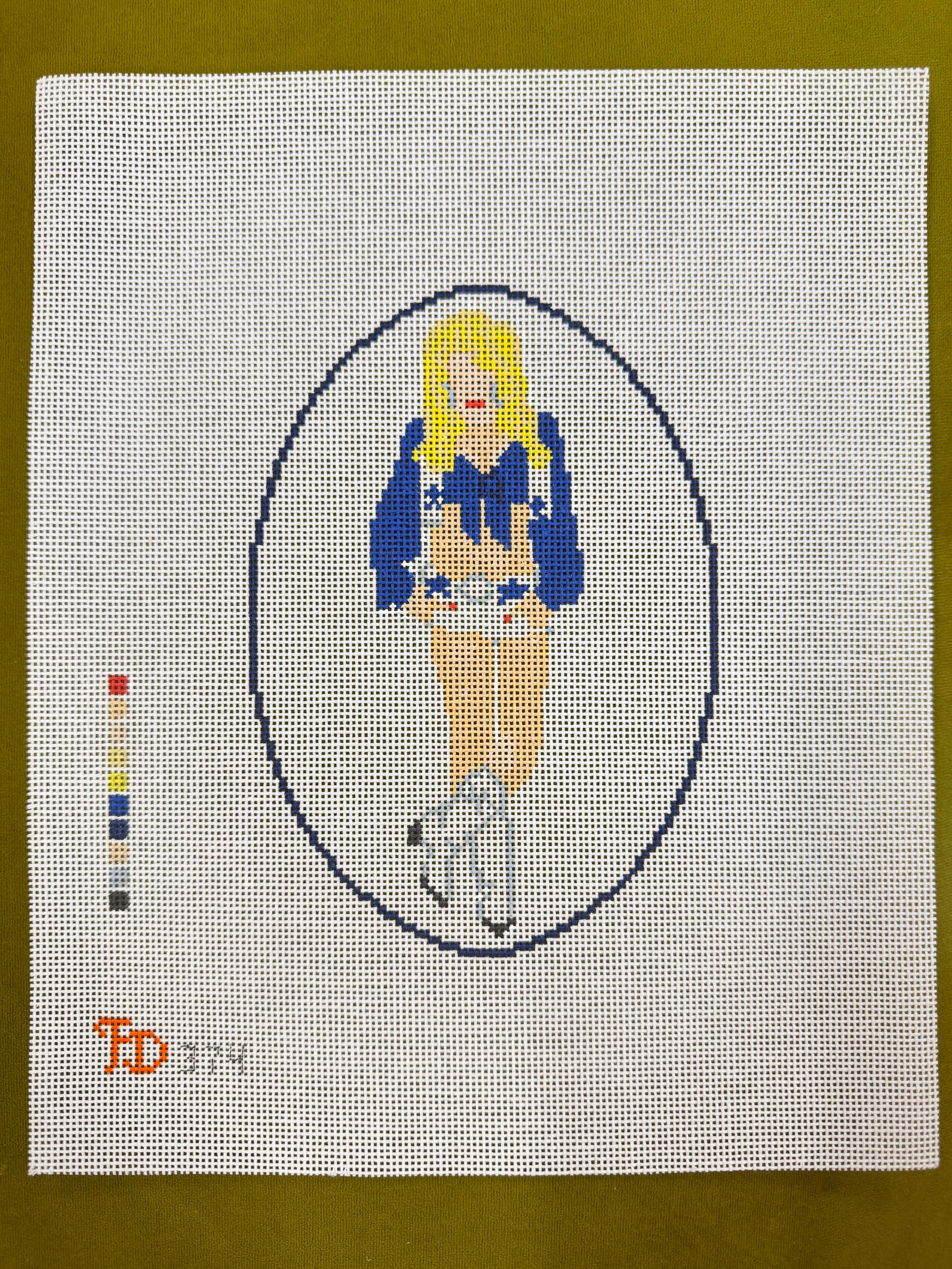 Dallas Cheer Dolly Canvas