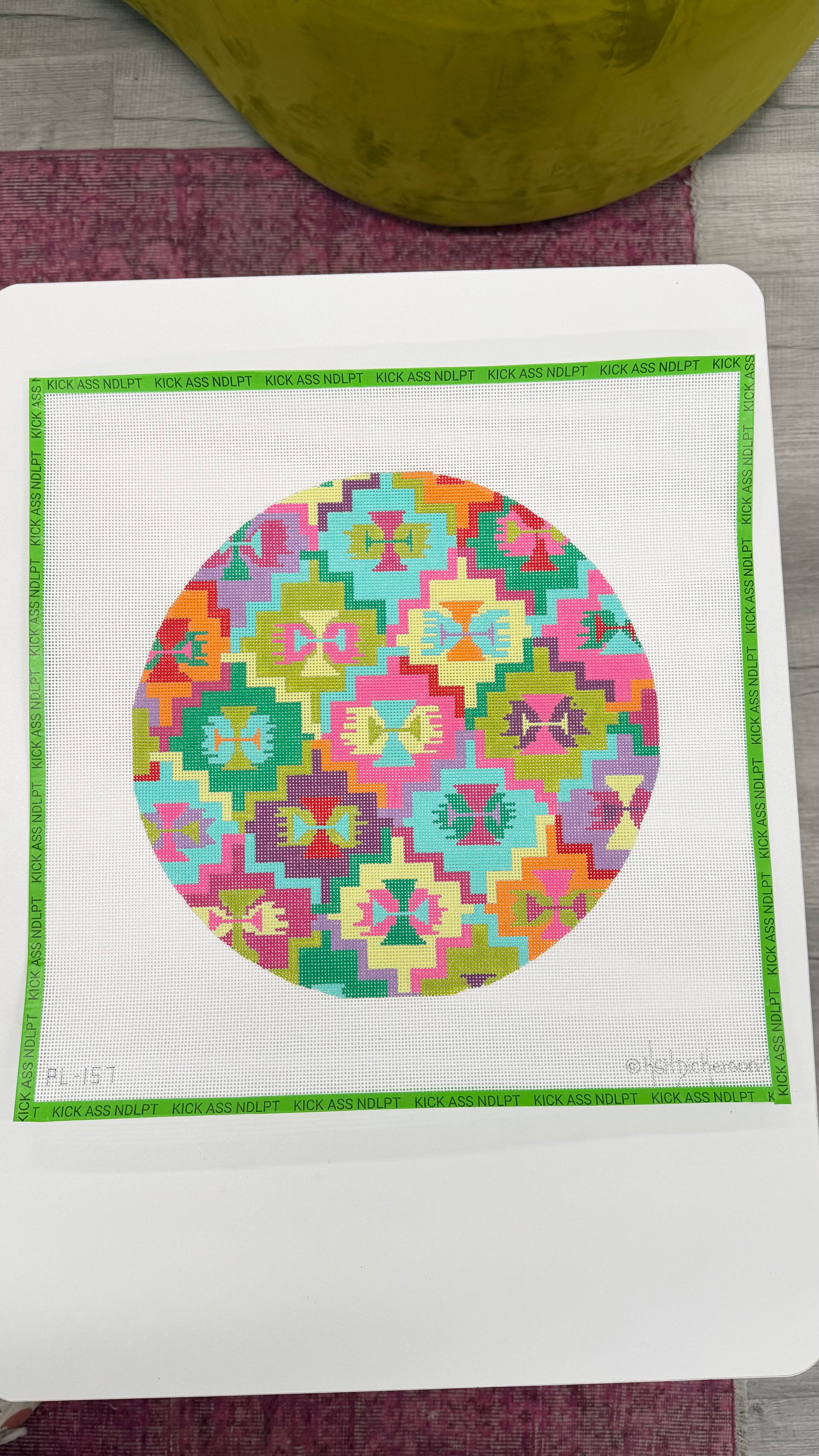 Kilim Round Canvas