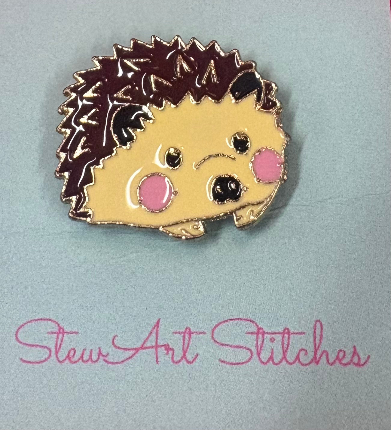 Brown Hedgehog Needle Minder
