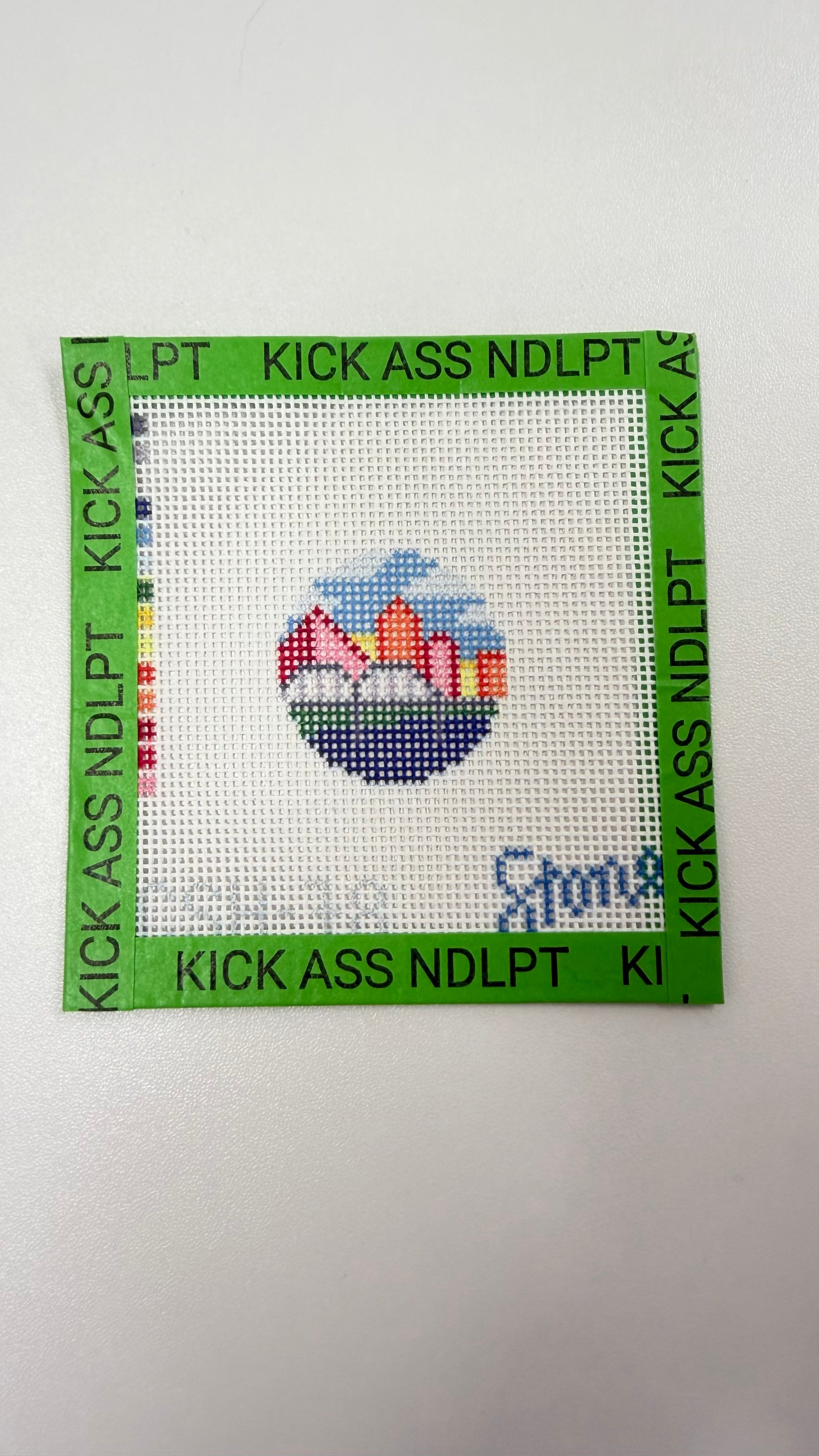Memphis Mini Canvas
