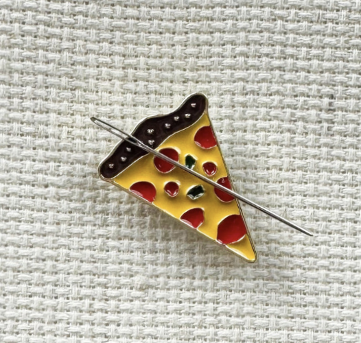 Pizza Needle Minder