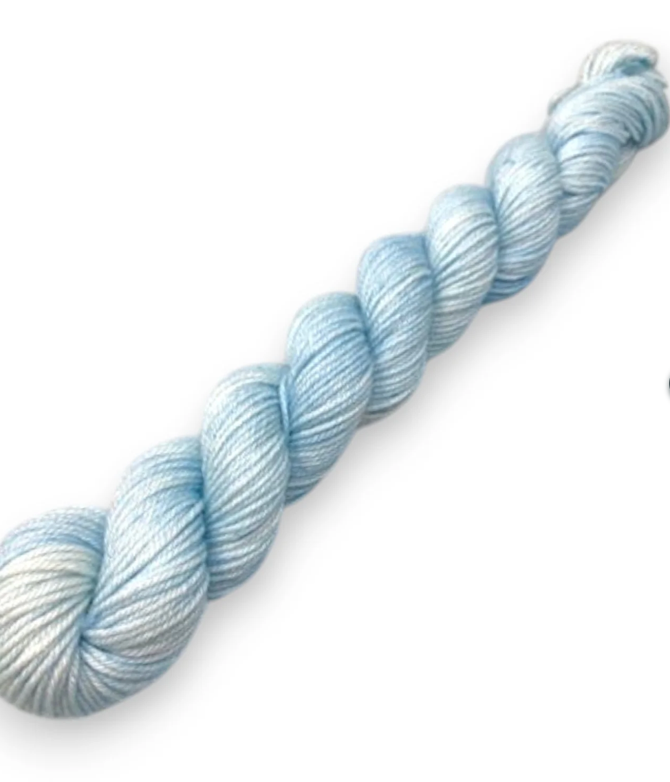 Ol' Blue Eyes 75% Wool Skein