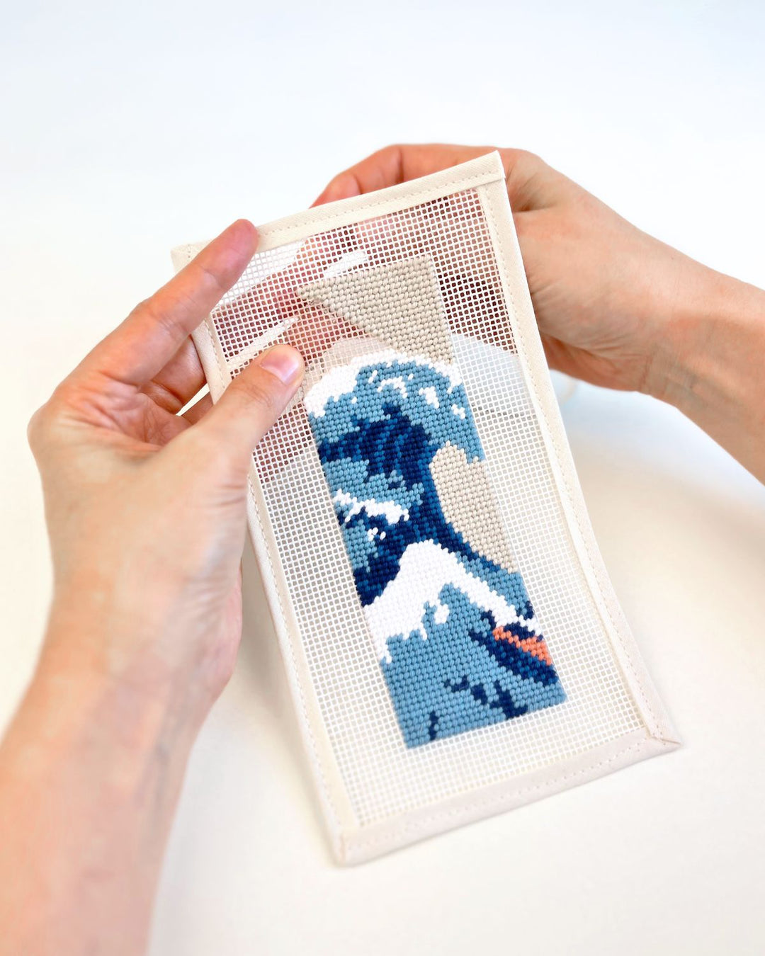 The_Great_Wave_Needlepoint_bookmark_kit3.jpg
