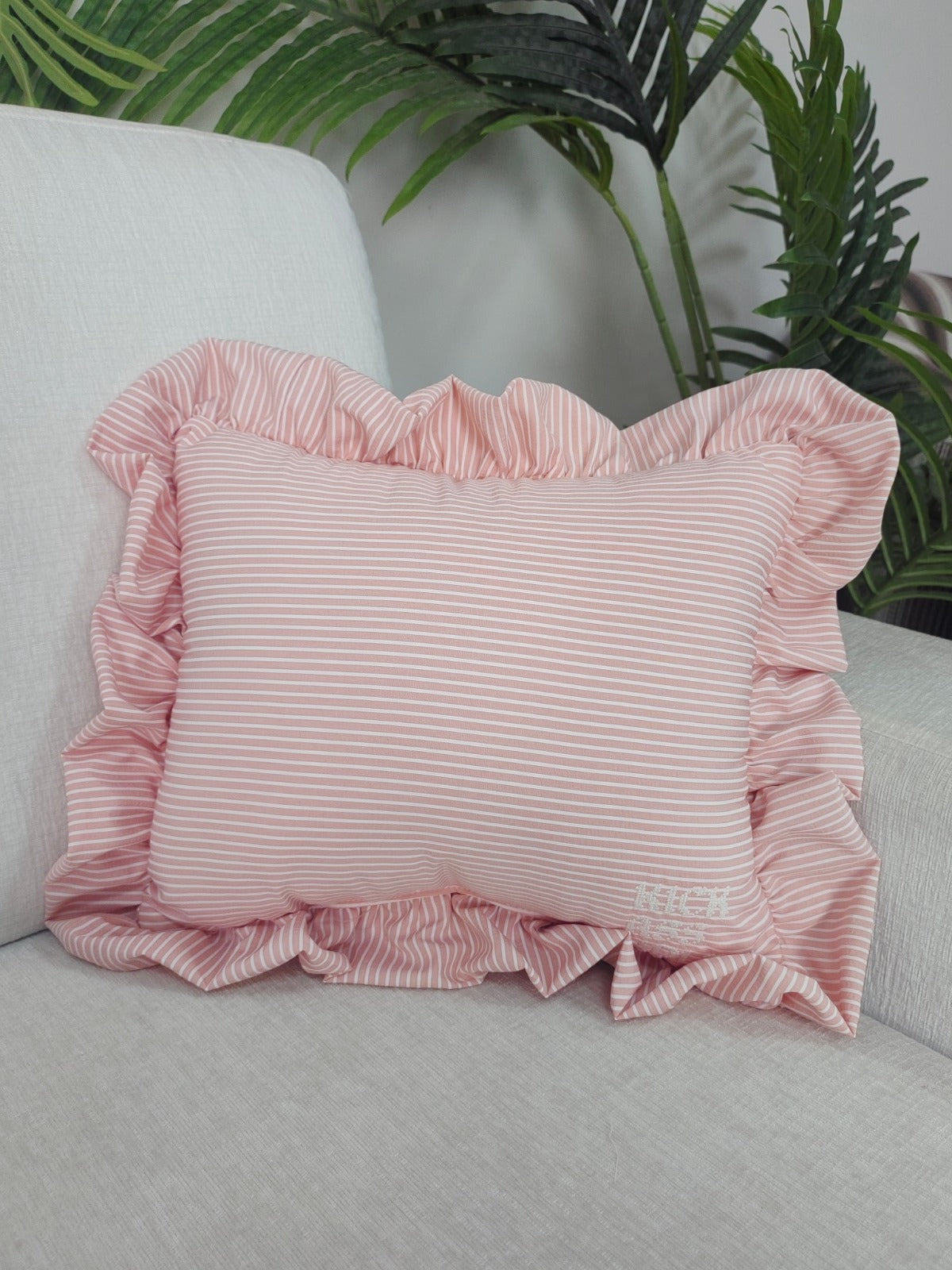 *PREORDER* Dark Pink Stripe Self Finishing Pillow
