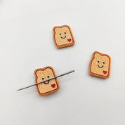 Egg Needle Minder