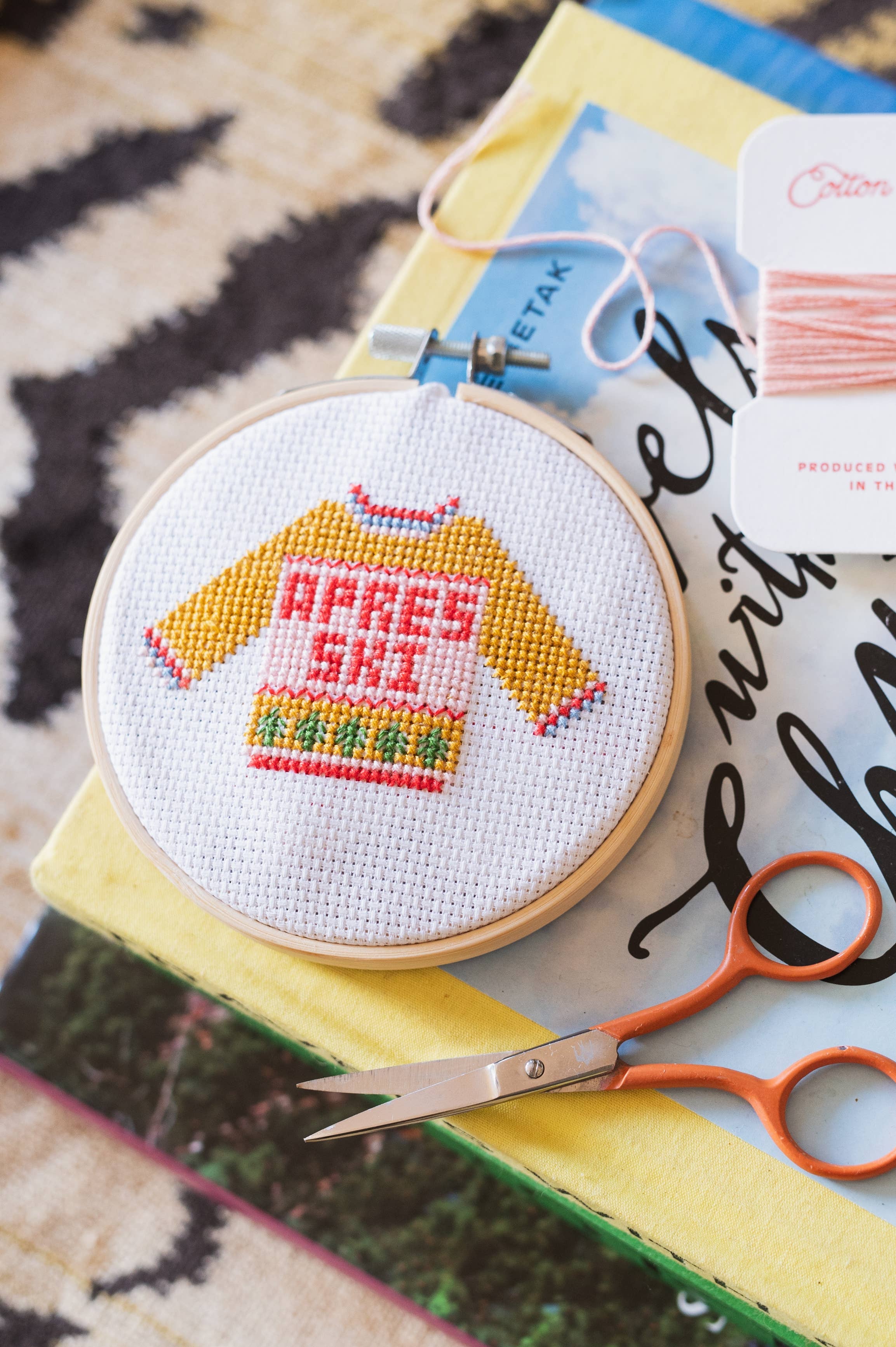 Apres Ski Christmas Jumper Beginner Counted Cross Stitch Kit: White With Multicoloured Thread